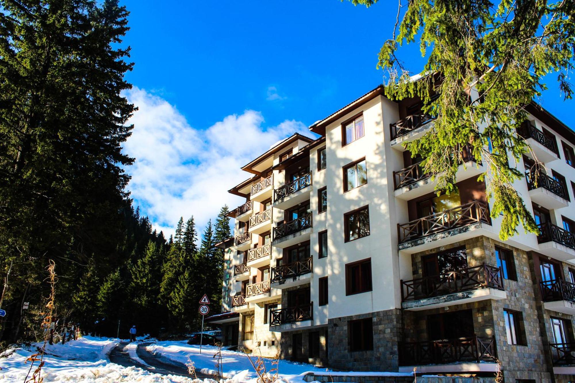 Aparthotel Pine Hills Pamporovo Esterno foto